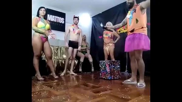 Live de Carnaval no Brasil suruba e orgia em clima de festa