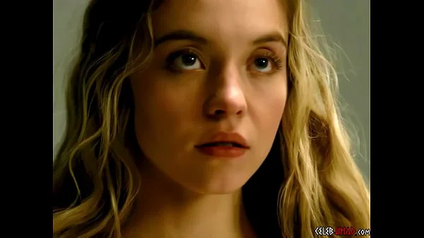 Sydney Sweeney full frontal in the voyeurs