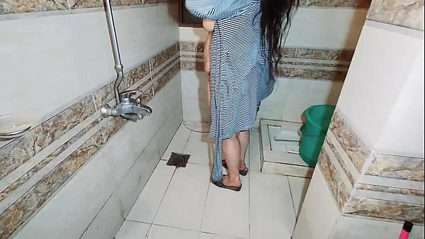 Muslim Bbw Wife Caught on Camera while taking Bath naked, indian big ass, big boobs and big pussy