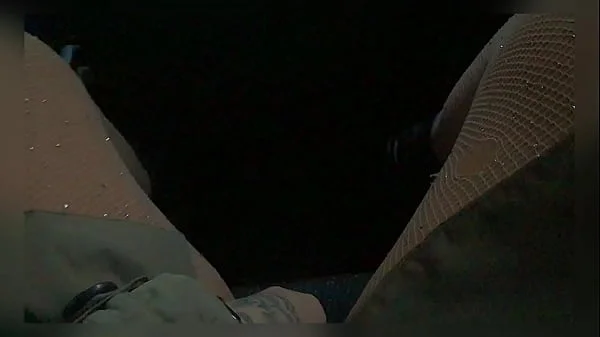 Provoquei o uber e deixei ele brincar com minha bucetinha