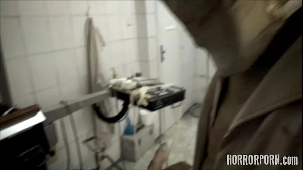 HORRORPORN - Dentist