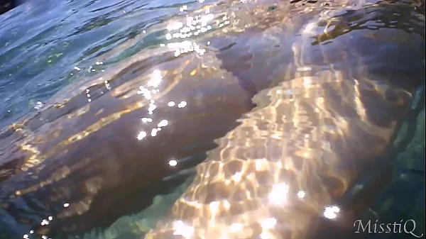 Swimming Voyeur
