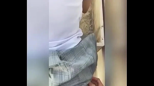 ESTUDIANTE Mexicana CHUPANDO una VERGA en la Escuela y al Final la PONEN de PERRITO y se la COGEN ATRAS de los Salones! Se SALE de Clases para CHUPARLE la Verga a un Amigo a Escondidas! Sexo Real Amateur! (SEGUNDA PARTE)