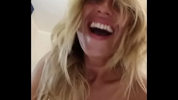 The Best Real Female Amateur Orgasms with Beautiful Agony and Eye Contact are those obtained by Betraying! Your boyfriend doesn't give the same!