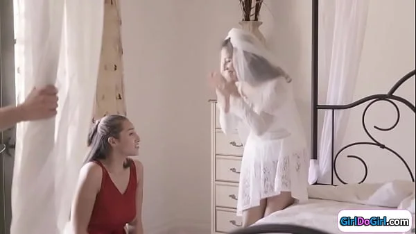 Maid of honor has a quickie with brides