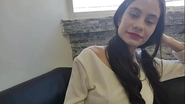I meet my neighbor on the street and she invites her to my house to have a few drinks and then fuck all afternoon