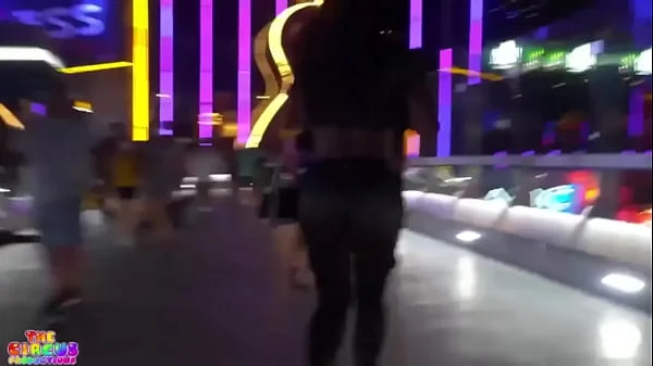 Michael Myers fucks Ebony Mystique on the Las Vegas Strip